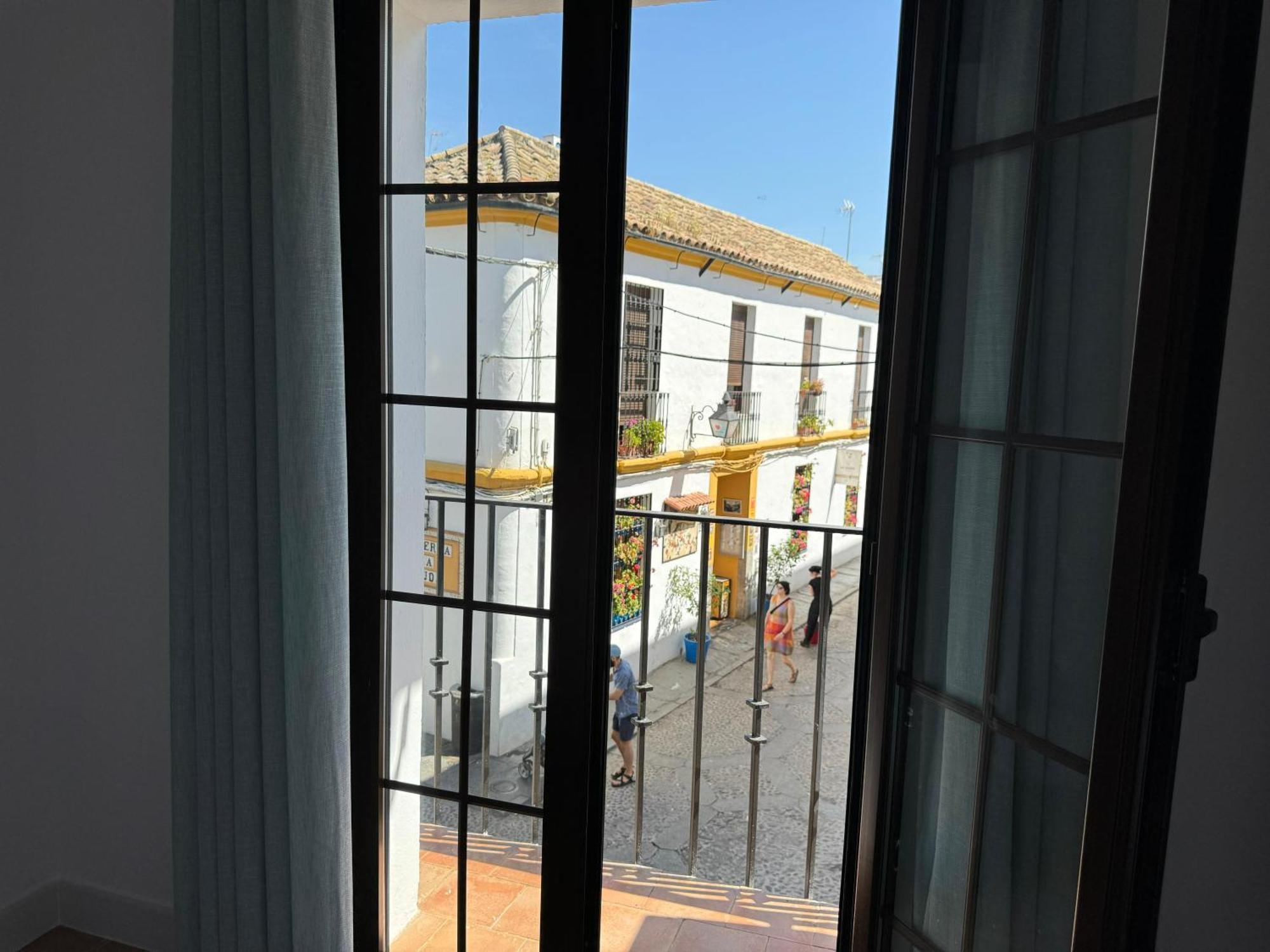 Balcon De Los Patios Con Parking Córdoba Eksteriør billede