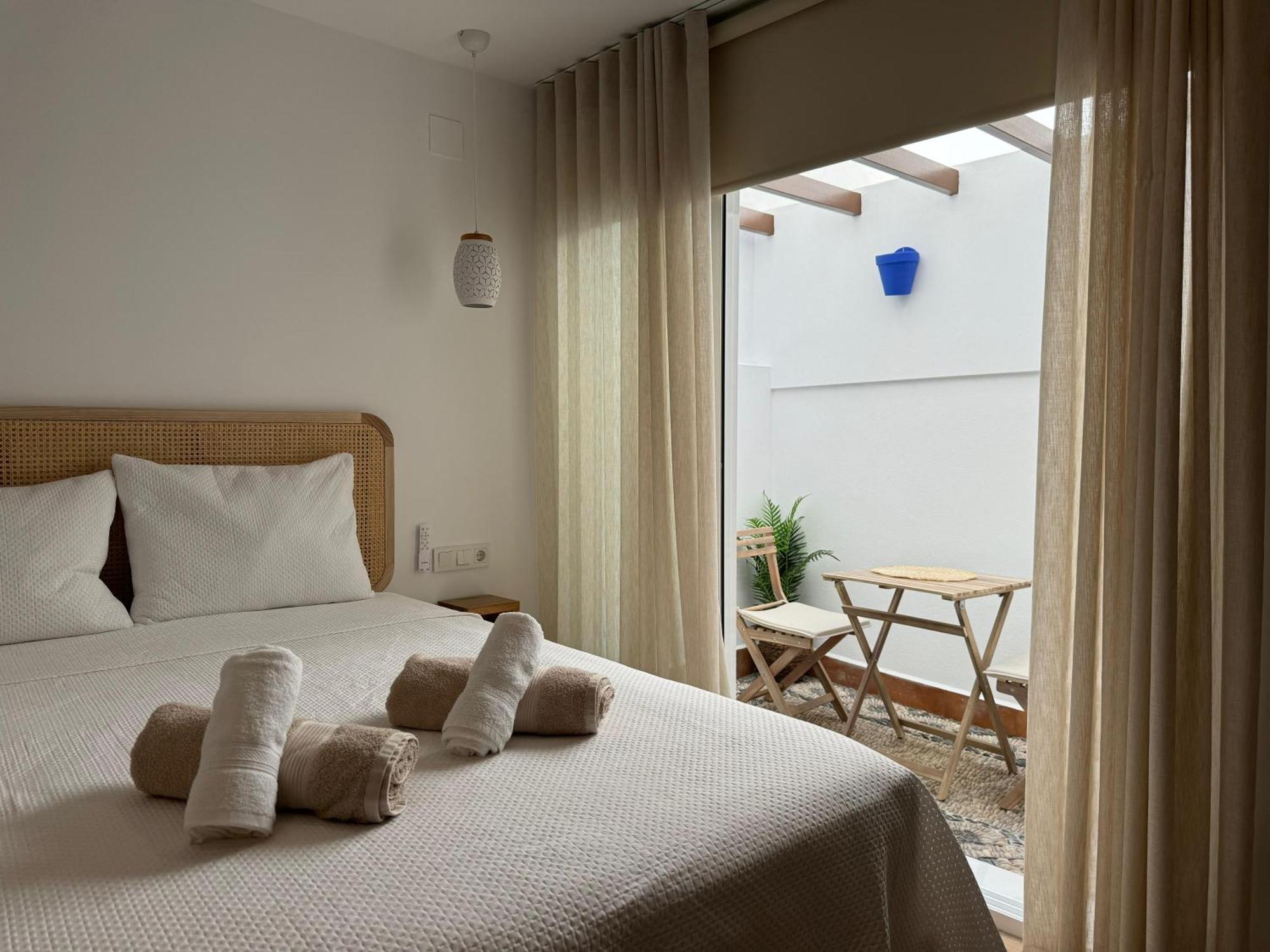 Balcon De Los Patios Con Parking Córdoba Eksteriør billede
